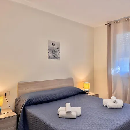 Charming Downtown Альгеро